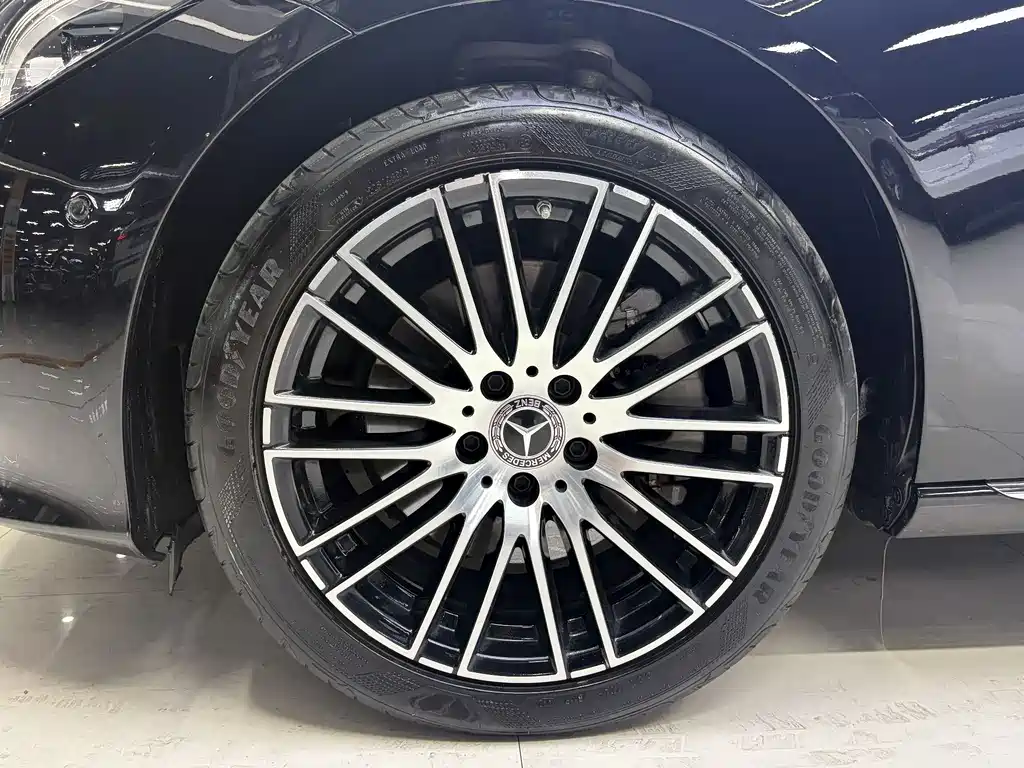 Mercedes-Benz Mercedes-Benz C-Class 2023 C 260 L Sport Edition 2023 - thumbnail 9