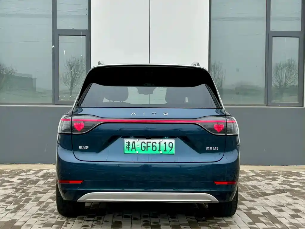 AITO Aito M9 2025 Model Range Extender Ultra Version 52kWh 6-seat Version 192-line LiDAR 2025 - thumbnail 4