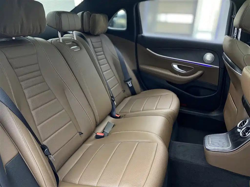 Mercedes-Benz Mercedes-Benz E-Class 2021 E 300 L Sport Fashion Edition 2020 - thumbnail 13