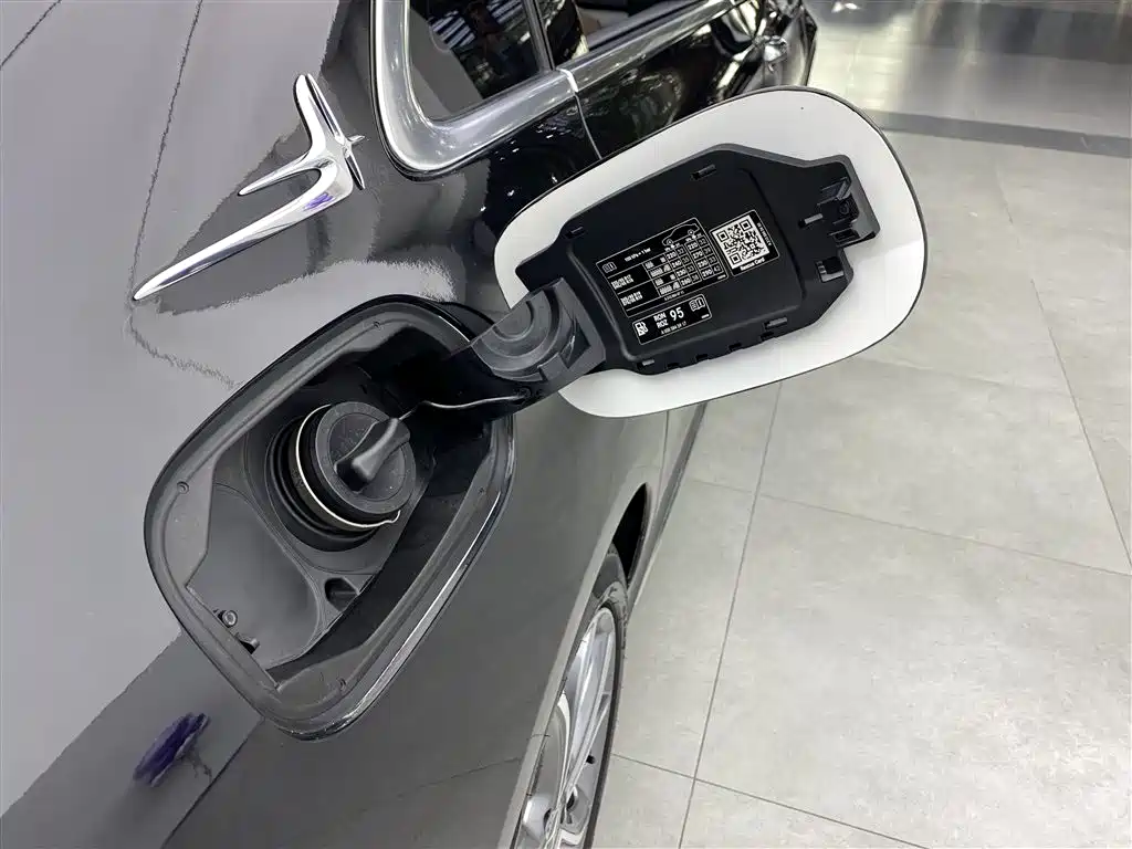 Mercedes-Benz Mercedes-Benz E-Class 2021 E 300 L Sport Fashion Edition 2020 - thumbnail 26