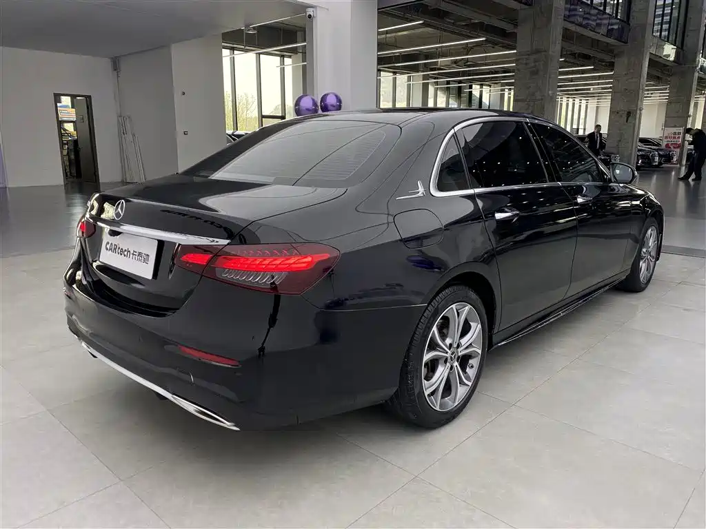 Mercedes-Benz Mercedes-Benz E-Class 2021 E 300 L Sport Fashion Edition 2020 - thumbnail 30