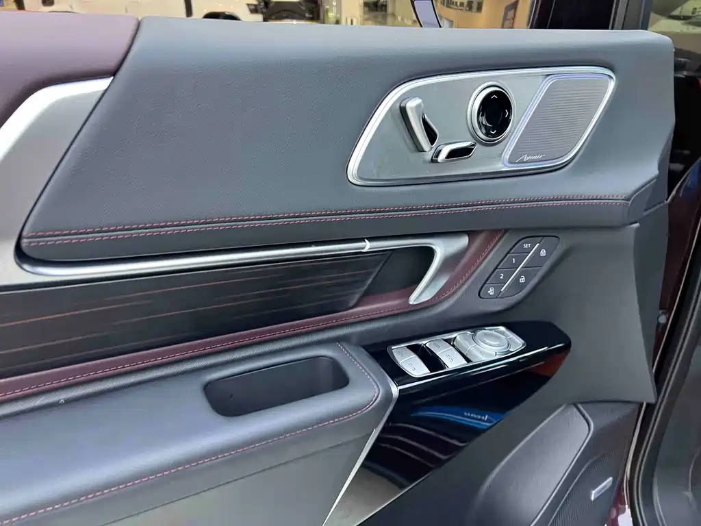 Buick Century 2025 2.0T 7-seater Yunshi Edition 2025 - thumbnail 10