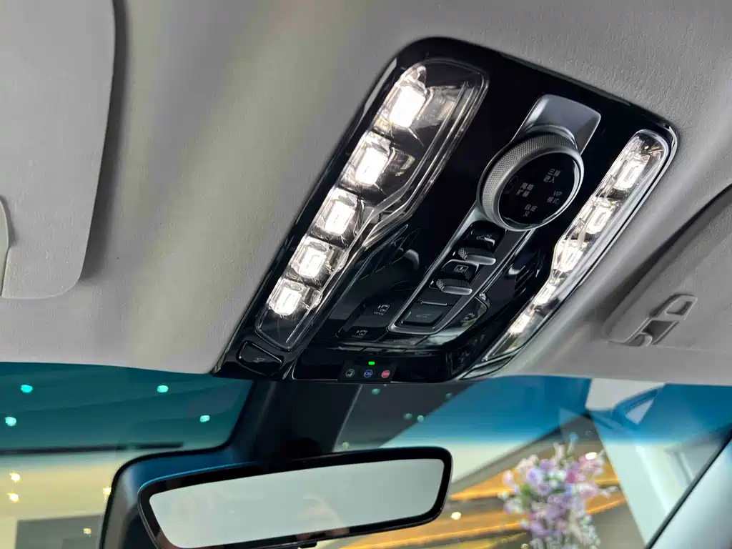 Buick Century 2025 2.0T 7-seater Yunshi Edition 2025 - thumbnail 18