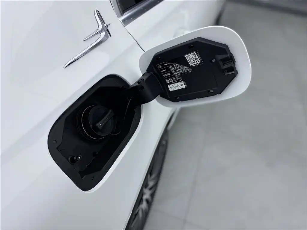 Mercedes-Benz Mercedes-Benz C-Class 2025 C 260 L Sport Edition 2025 - thumbnail 29