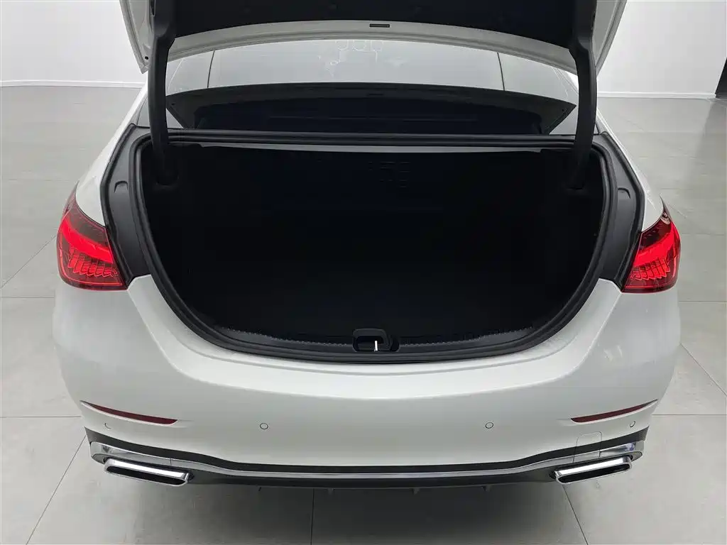 Mercedes-Benz Mercedes-Benz C-Class 2025 C 260 L Sport Edition 2025 - thumbnail 30
