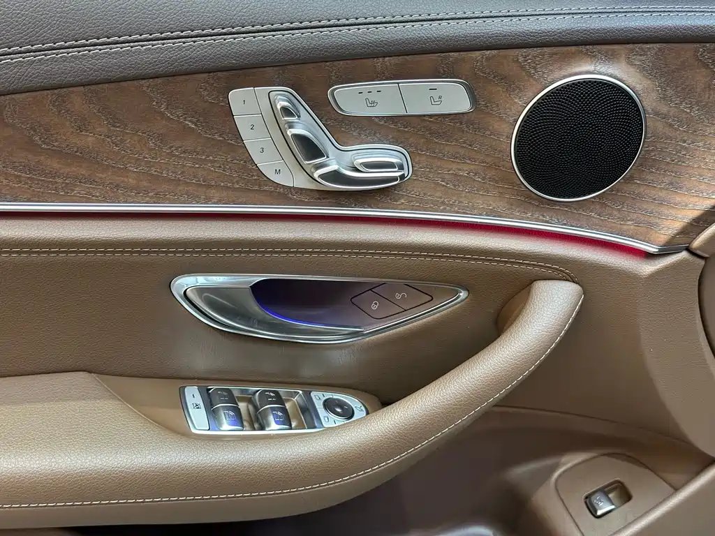 Mercedes-Benz Mercedes-Benz E-Class 2021 Facelift E 300 L Fashion Edition 2021 - thumbnail 10
