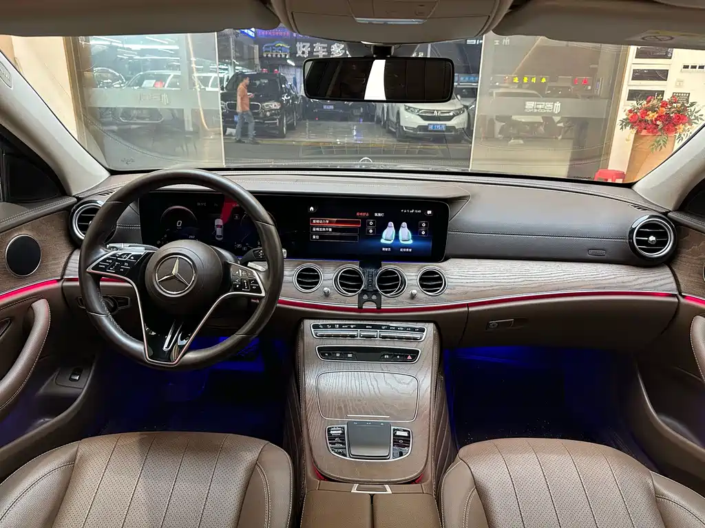 Mercedes-Benz Mercedes-Benz E-Class 2021 Facelift E 300 L Fashion Edition 2021 - thumbnail 14
