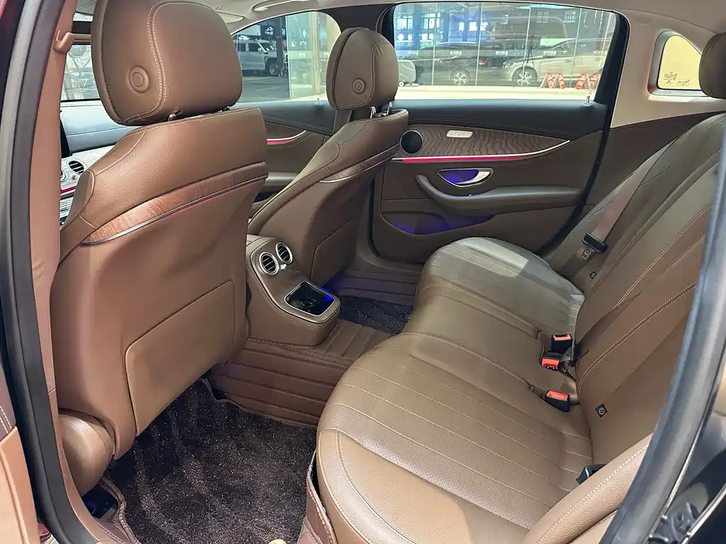 Mercedes-Benz Mercedes-Benz E-Class 2021 Facelift E 300 L Fashion Edition 2021 - thumbnail 16