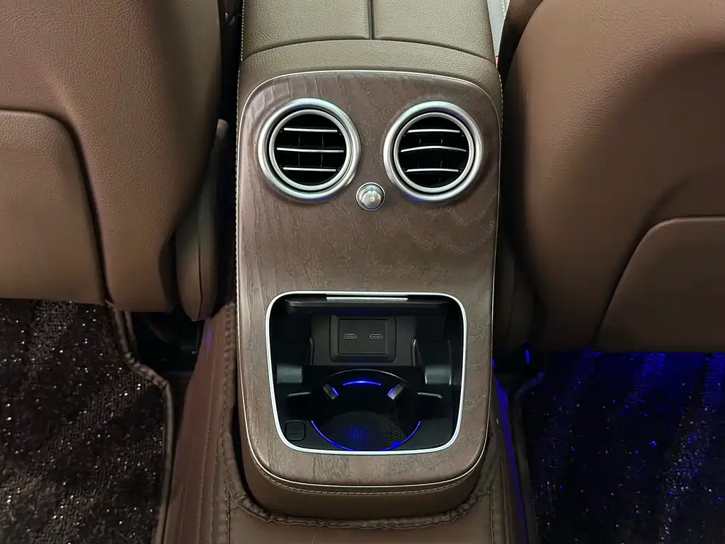 Mercedes-Benz Mercedes-Benz E-Class 2021 Facelift E 300 L Fashion Edition 2021 - thumbnail 17