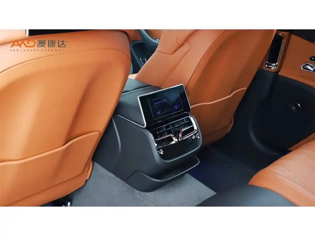 Bentley Bentley Flying Spur / 2.9T / 22nd Generation / V6 Hybrid 2022 - thumbnail 9