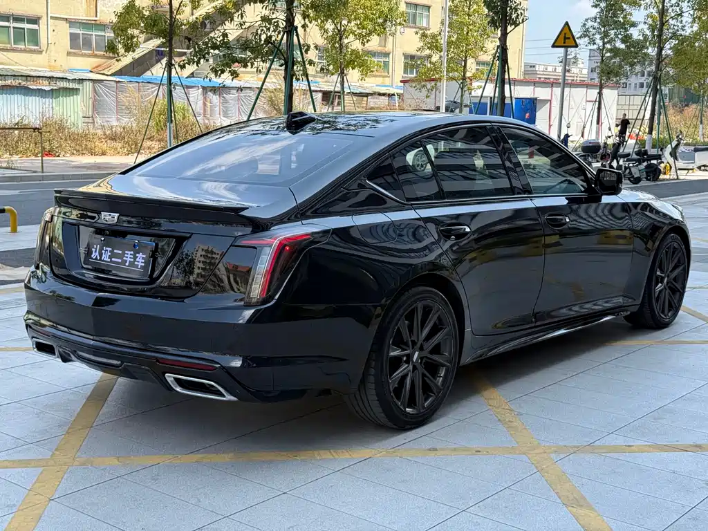 Cadillac Cadillac CT5 2020 28T Platinum Sport Edition 2020 - thumbnail 9