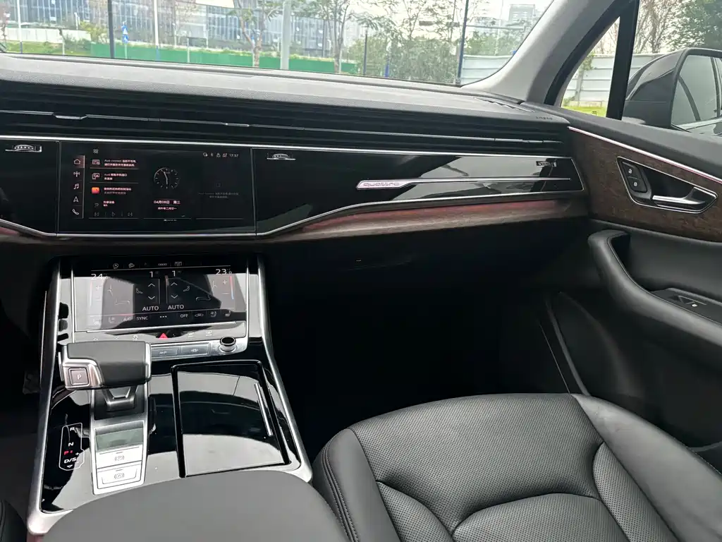 Audi Audi Q7 2021 55 TFSI quattro S line Sport 2021 - thumbnail 26