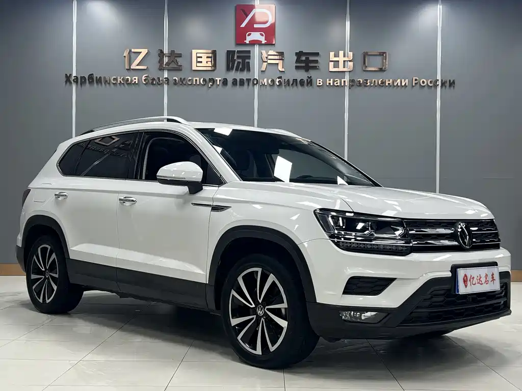 Volkswagen Tharu 2022 280TSI Front-Wheel Drive Luxury Edition 2022 - thumbnail 3