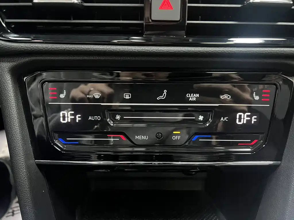 Volkswagen Tharu 2022 280TSI Front-Wheel Drive Luxury Edition 2022 - thumbnail 15