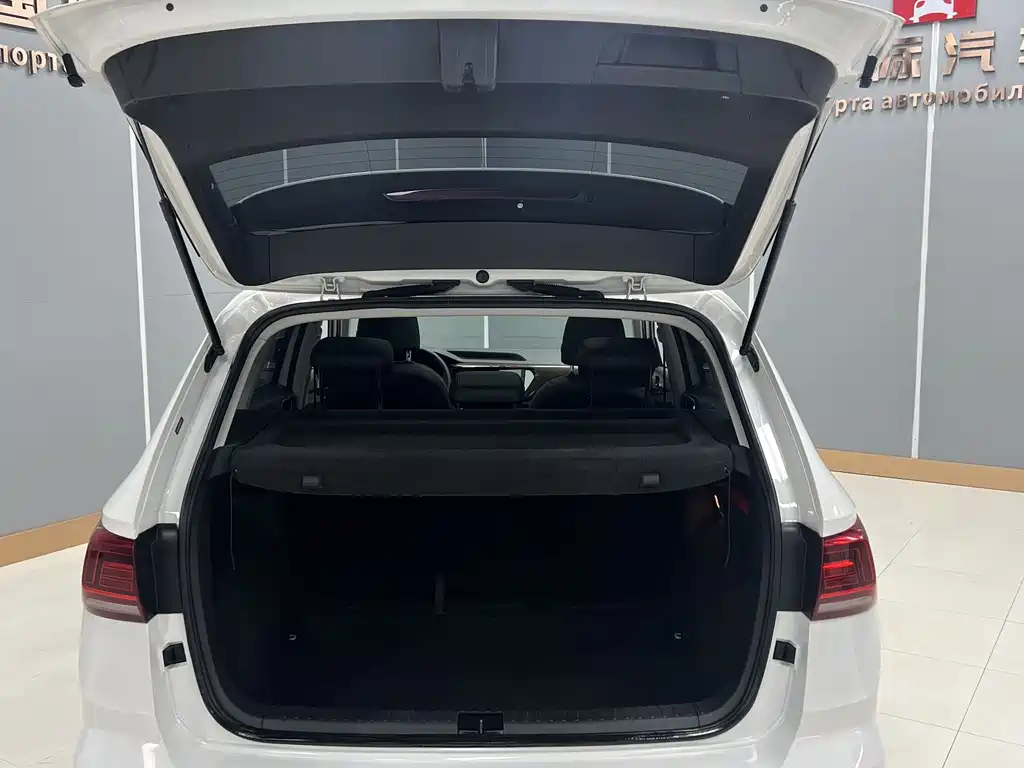 Volkswagen Tharu 2022 280TSI Front-Wheel Drive Luxury Edition 2022 - thumbnail 24