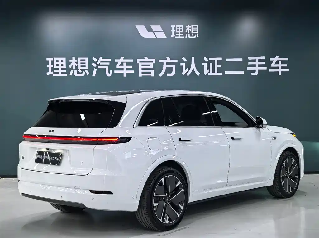 Li Auto Li L7 2025 Ultra Smart Refresh Edition 2025 - thumbnail 3