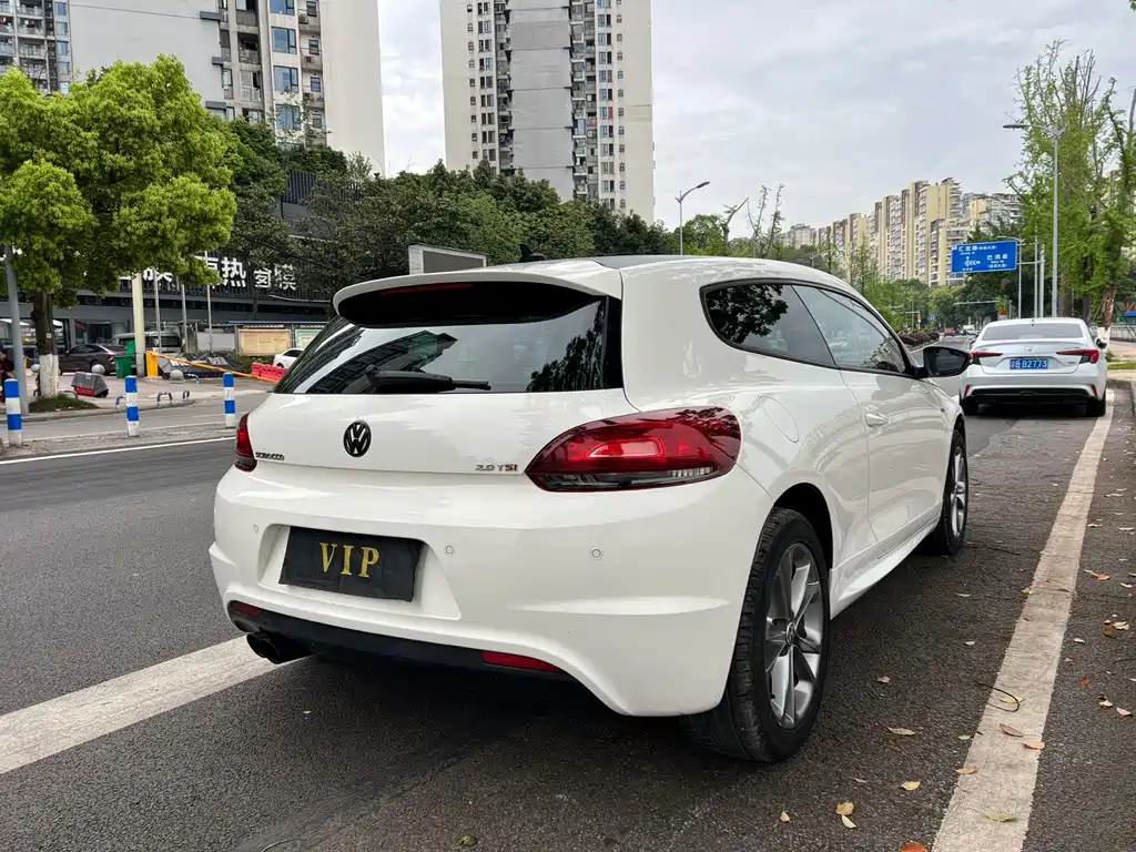Volkswagen Scirocco 2011 2.0TSI Luxury Edition 2015 - thumbnail 5