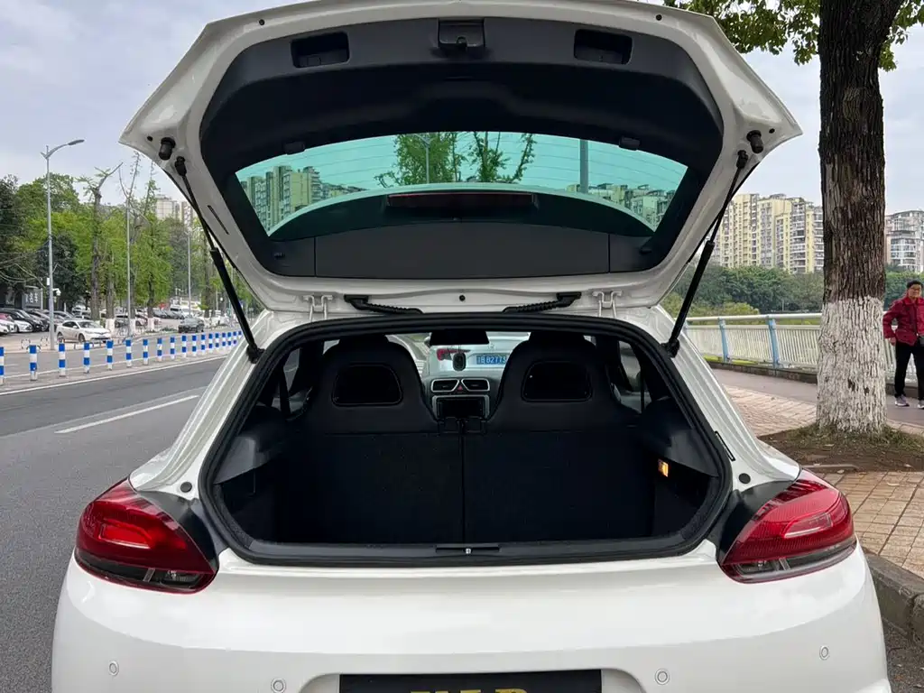 Volkswagen Scirocco 2011 2.0TSI Luxury Edition 2015 - thumbnail 13
