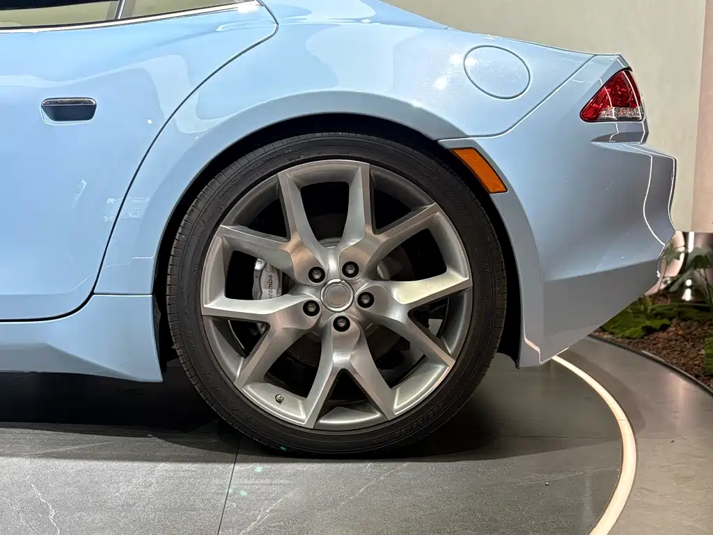 - Fisker Karma 2018 2.0T Hybrid 2020 - thumbnail 7