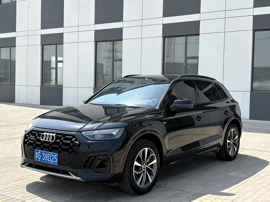Audi Audi Q5L 2023 40T Luxury Dynamic Model 2023 - thumbnail 3