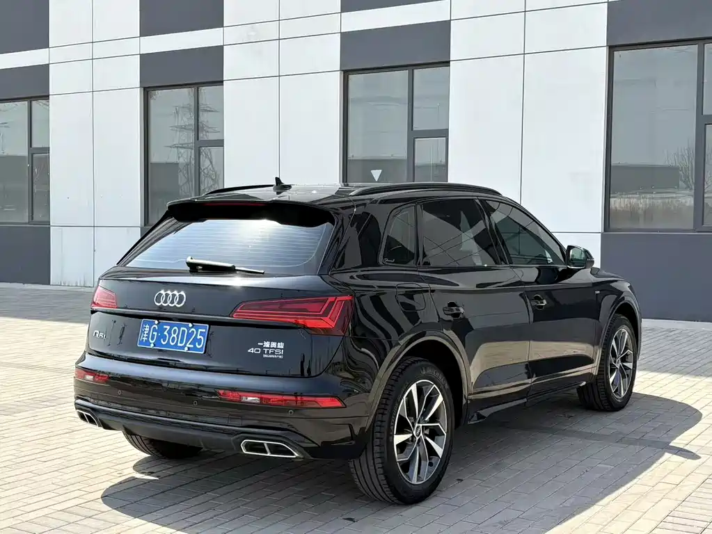 Audi Audi Q5L 2023 40T Luxury Dynamic Model 2023 - thumbnail 8