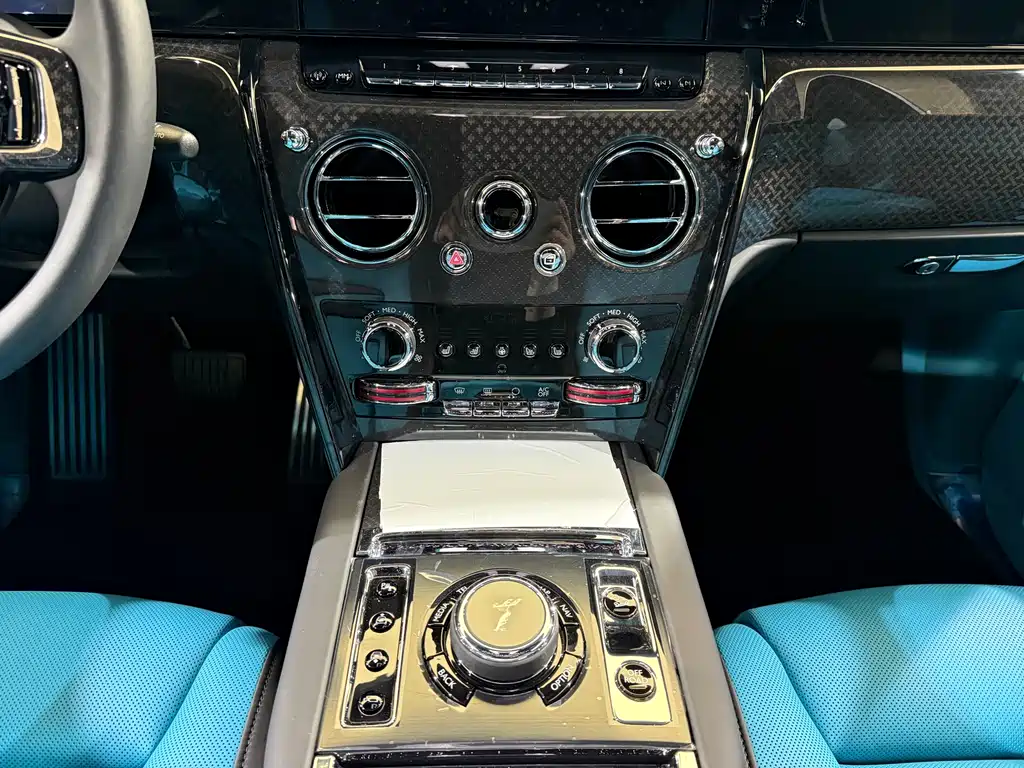 Rolls-Royce Rolls-Royce Cullinan 2025 6.7T Automatic 2025 - thumbnail 15