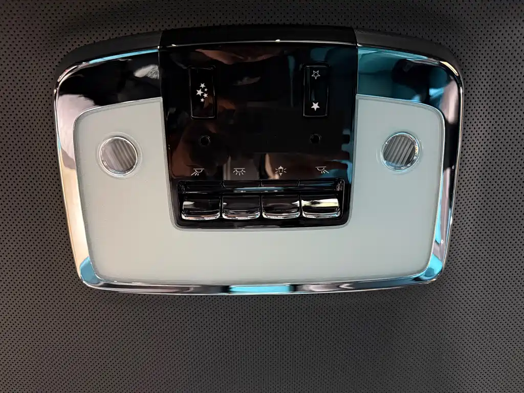 Rolls-Royce Rolls-Royce Cullinan 2025 6.7T Automatic 2025 - thumbnail 23