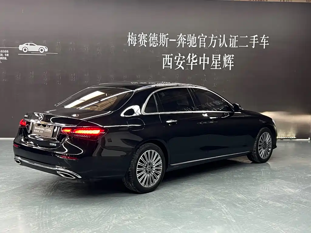 Mercedes-Benz Mercedes-Benz E-Class 2023 Model Year Facelift E 300 L Fashion Edition 2023 - thumbnail 4