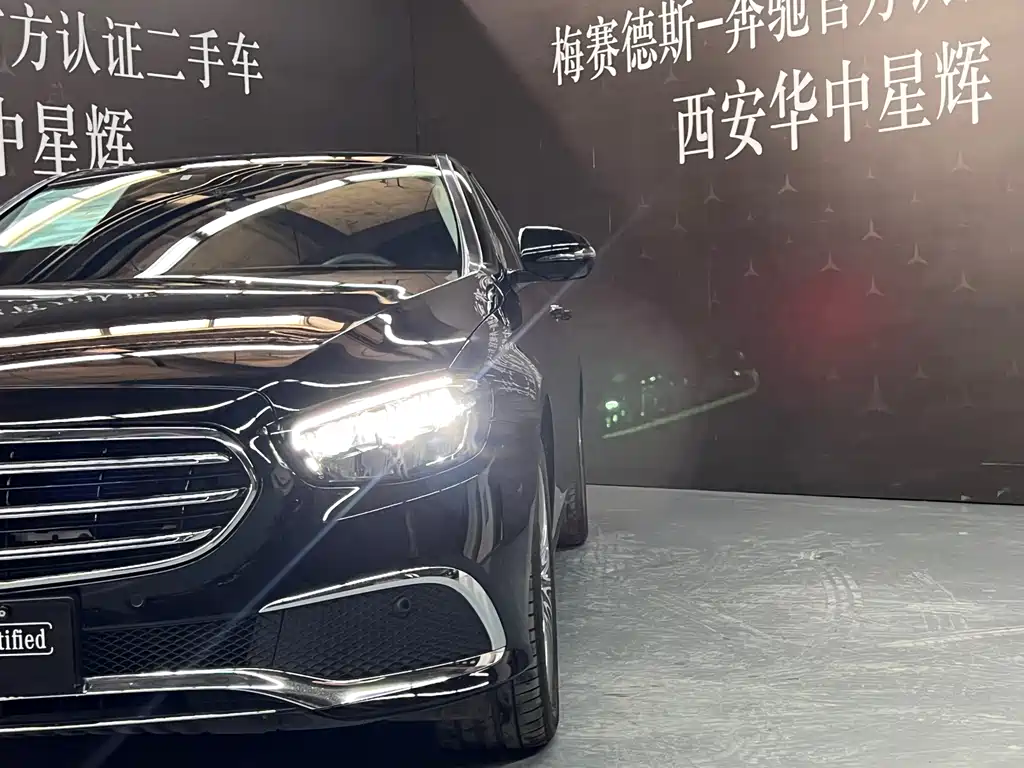 Mercedes-Benz Mercedes-Benz E-Class 2023 Model Year Facelift E 300 L Fashion Edition 2023 - thumbnail 9