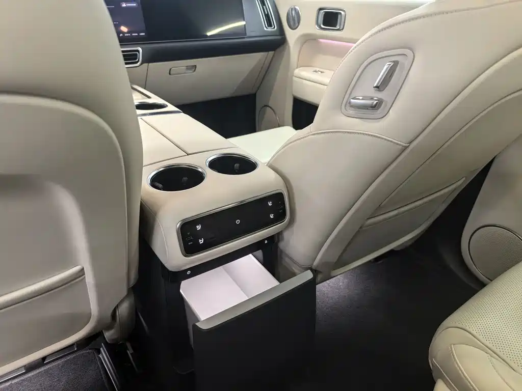 Li Auto Li L8 2024 Ultra 2024 - thumbnail 12