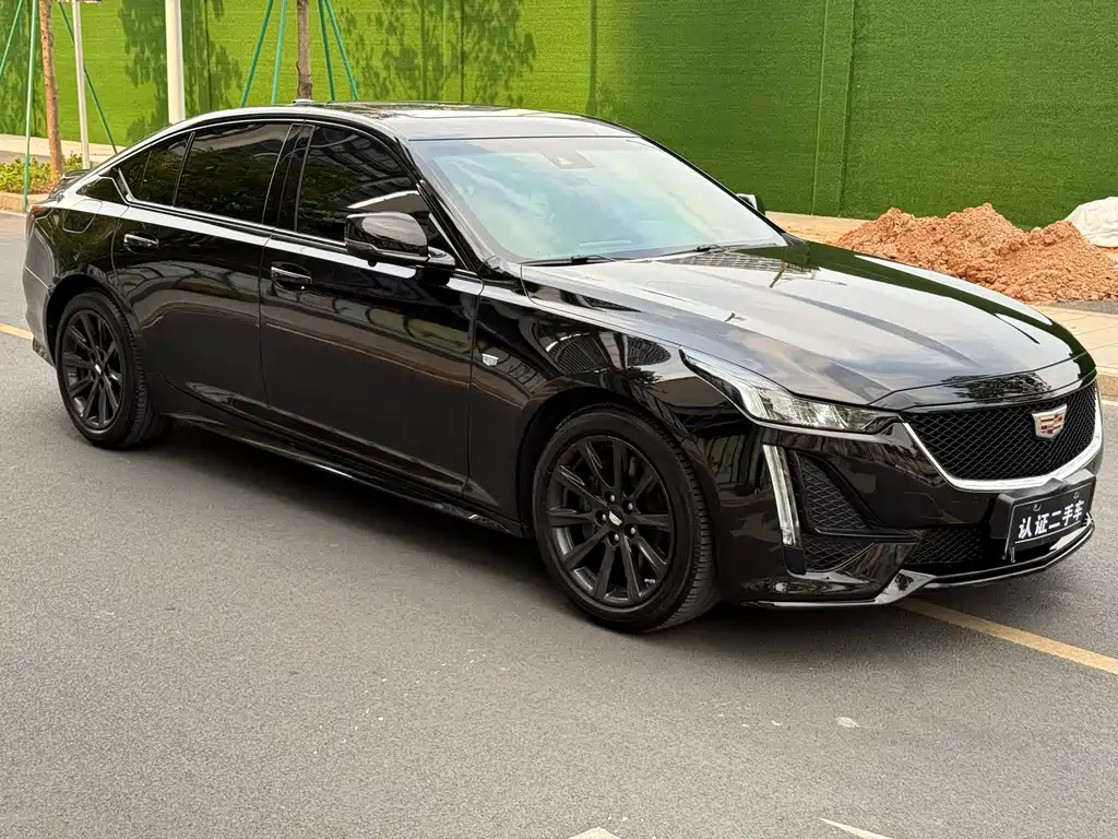 Cadillac Cadillac CT5 2023 28T Luxury 2023 - thumbnail 4