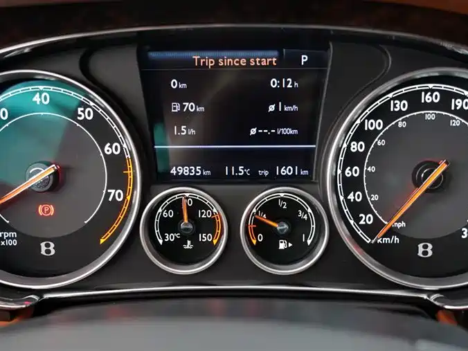 Bentley Bentley Flying Spur 2014 4.0T V8 Standard Edition 2015 - thumbnail 13