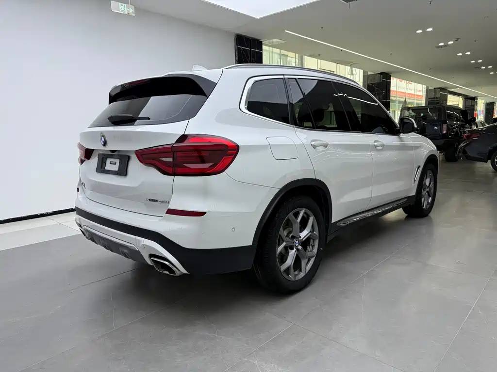 BMW BMW X3 2021 xDrive28i Luxury Package 2020 - thumbnail 3