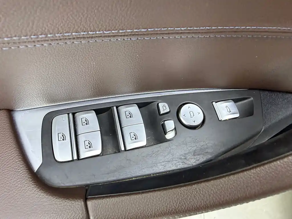 BMW BMW X3 2021 xDrive28i Luxury Package 2020 - thumbnail 17