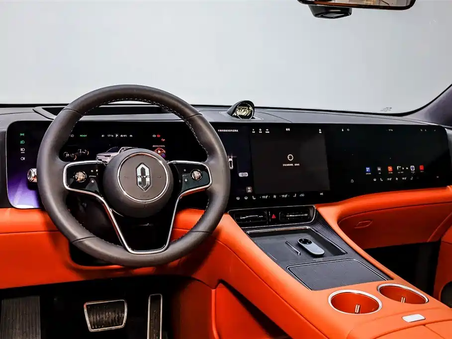 AITO AITO M8 2025 Extended Range Ultra 53.4kWh 5-Seat Version (192-line LiDAR) 2025 - thumbnail 13