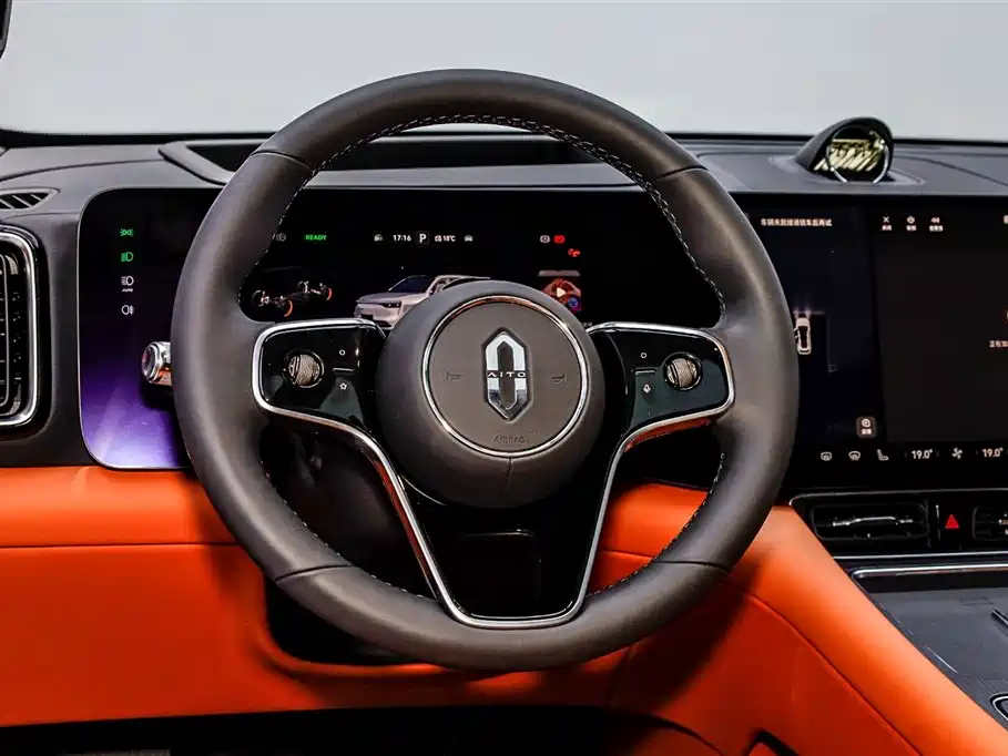 AITO AITO M8 2025 Extended Range Ultra 53.4kWh 5-Seat Version (192-line LiDAR) 2025 - thumbnail 14