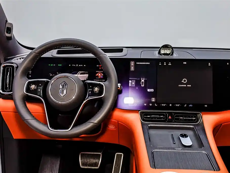 AITO AITO M8 2025 Extended Range Ultra 53.4kWh 5-Seat Version (192-line LiDAR) 2025 - thumbnail 16