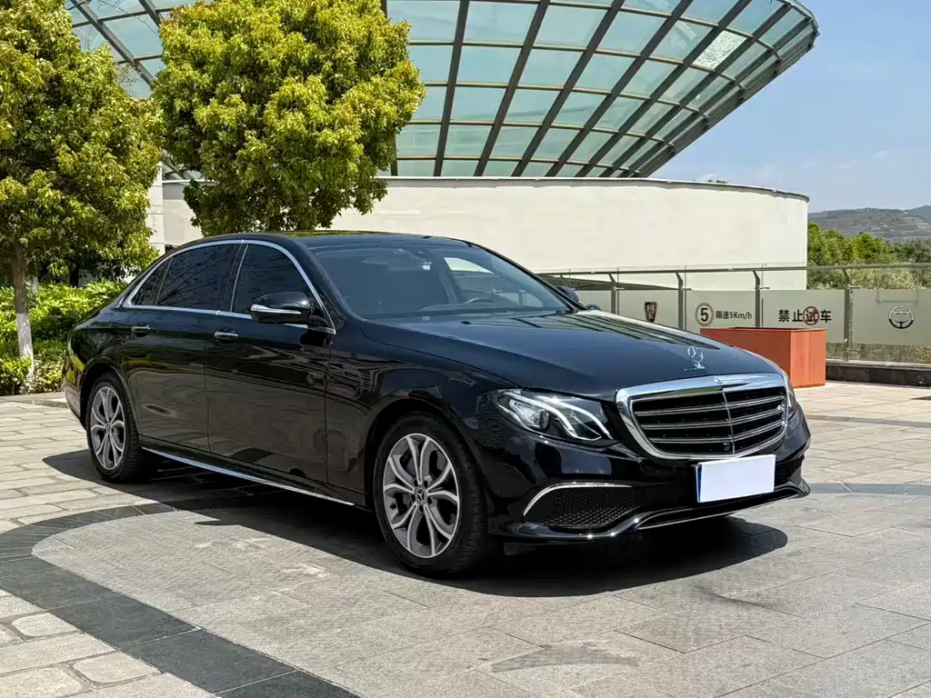 Mercedes-Benz Mercedes-Benz E-Class 2019 E 300 L Sport Fashion Model 2019 - thumbnail 3