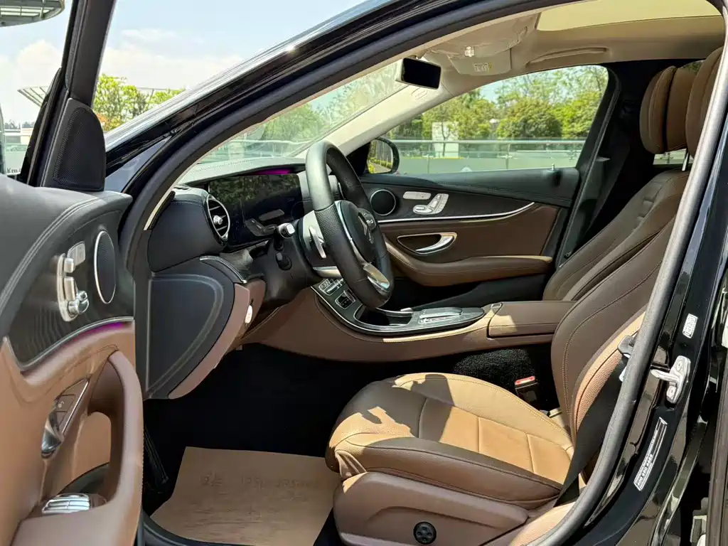 Mercedes-Benz Mercedes-Benz E-Class 2019 E 300 L Sport Fashion Model 2019 - thumbnail 5