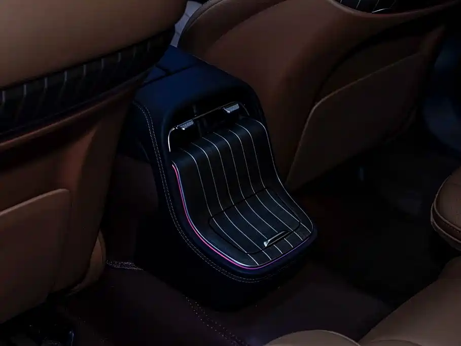 Mercedes-Benz Mercedes-Benz E-Class 2025 Facelift E 300 L Luxury 2025 - thumbnail 11
