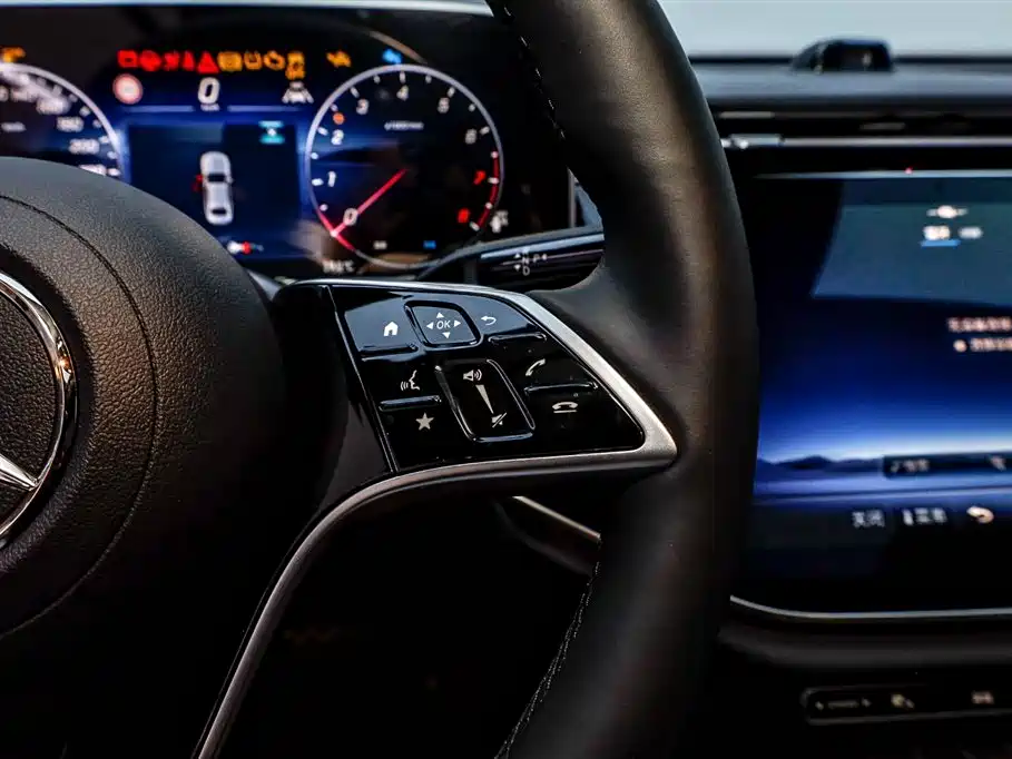 Mercedes-Benz Mercedes-Benz E-Class 2025 Facelift E 300 L Luxury 2025 - thumbnail 30