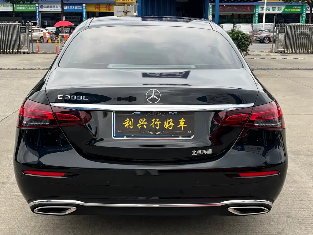 Mercedes-Benz Mercedes-Benz E-Class 2021 Model Year Facelift E 300 L Luxury 2021 - thumbnail 4