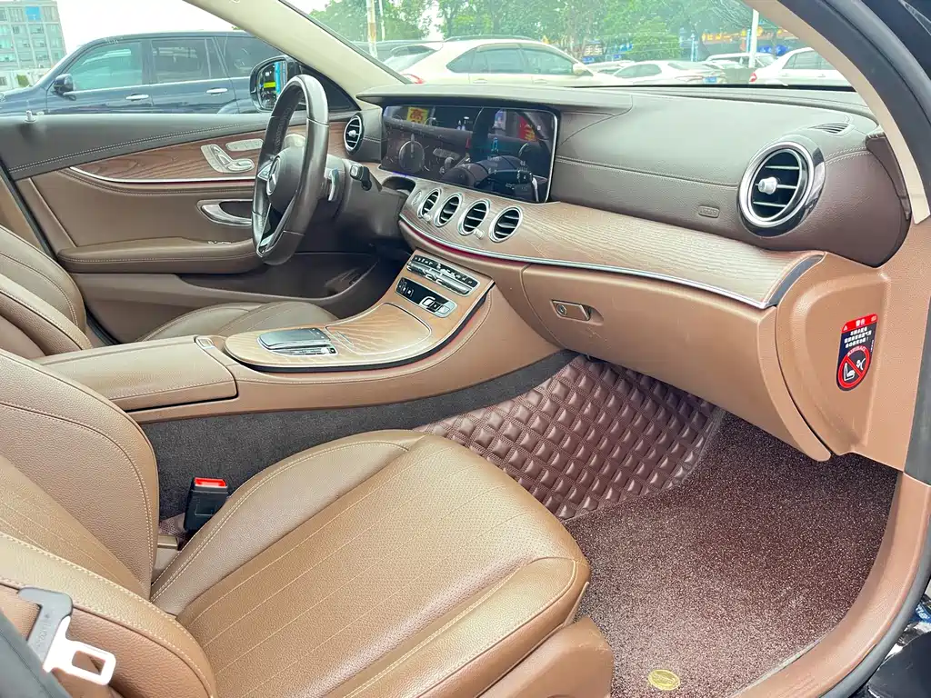 Mercedes-Benz Mercedes-Benz E-Class 2021 Model Year Facelift E 300 L Luxury 2021 - thumbnail 11