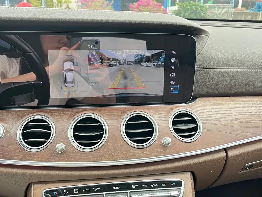 Mercedes-Benz Mercedes-Benz E-Class 2021 Model Year Facelift E 300 L Luxury 2021 - thumbnail 14