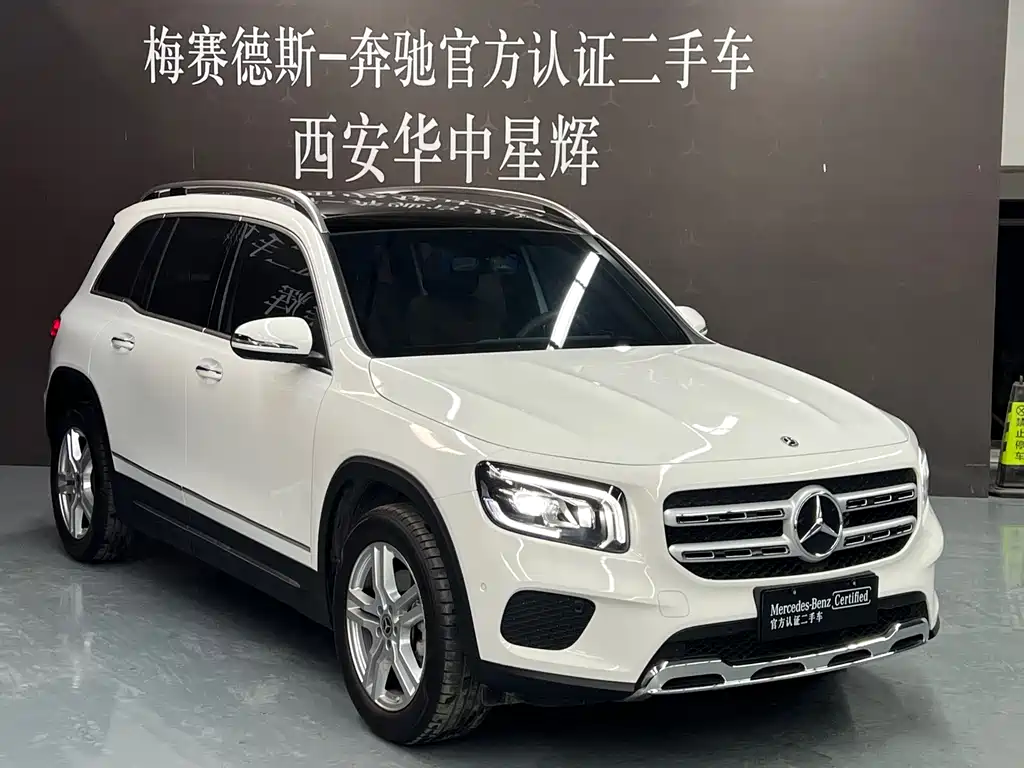 Mercedes-Benz Mercedes-Benz GLB 2020 Facelift GLB 200 AMG Line 2020 - thumbnail 3