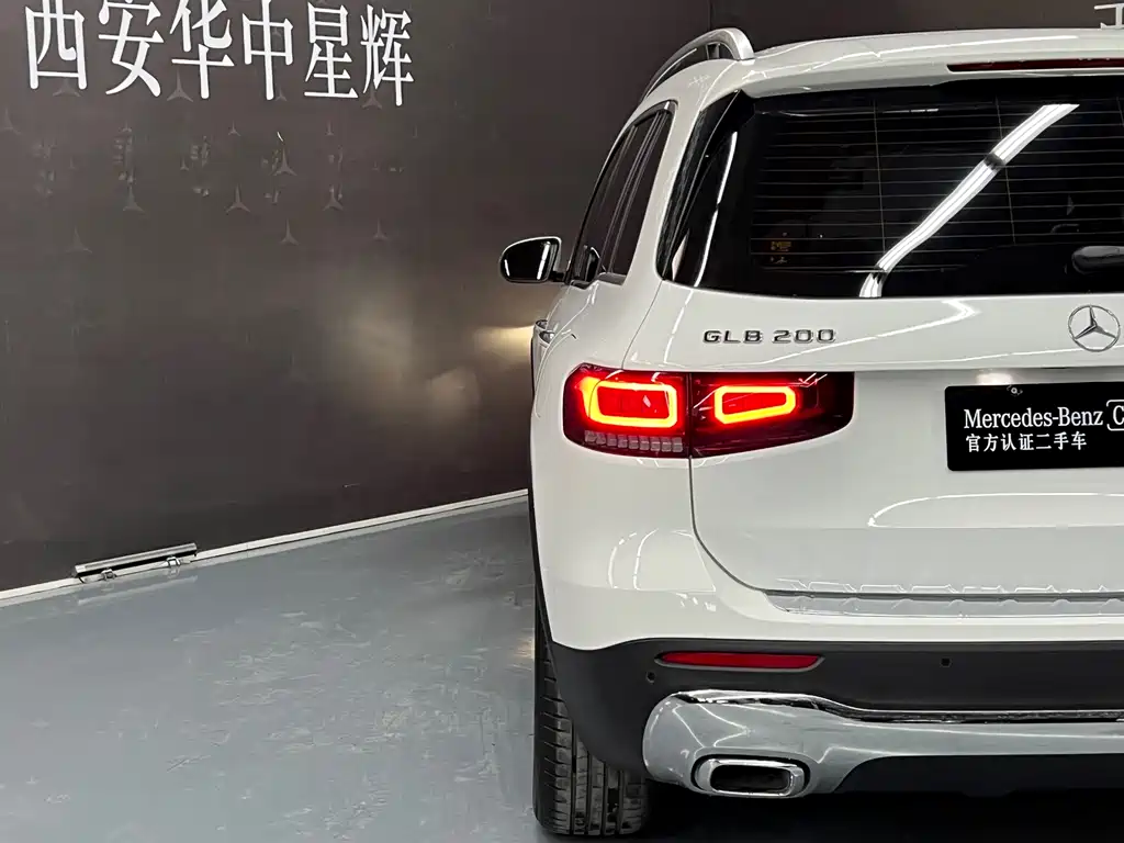 Mercedes-Benz Mercedes-Benz GLB 2020 Facelift GLB 200 AMG Line 2020 - thumbnail 7
