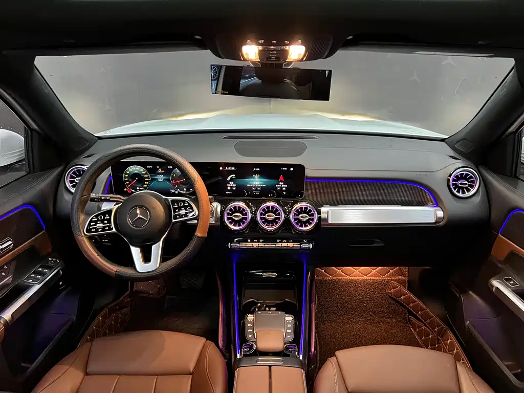 Mercedes-Benz Mercedes-Benz GLB 2020 Facelift GLB 200 AMG Line 2020 - thumbnail 16