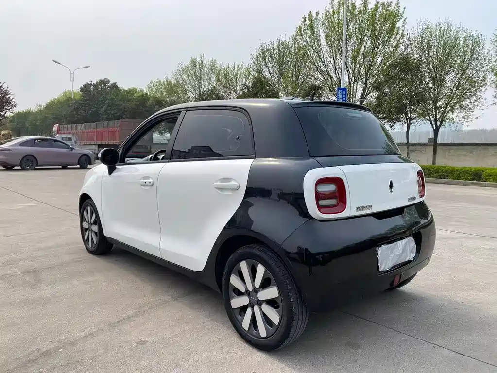 Ora ORA Black Cat 2021 351km Luxury Edition 2021 - thumbnail 6