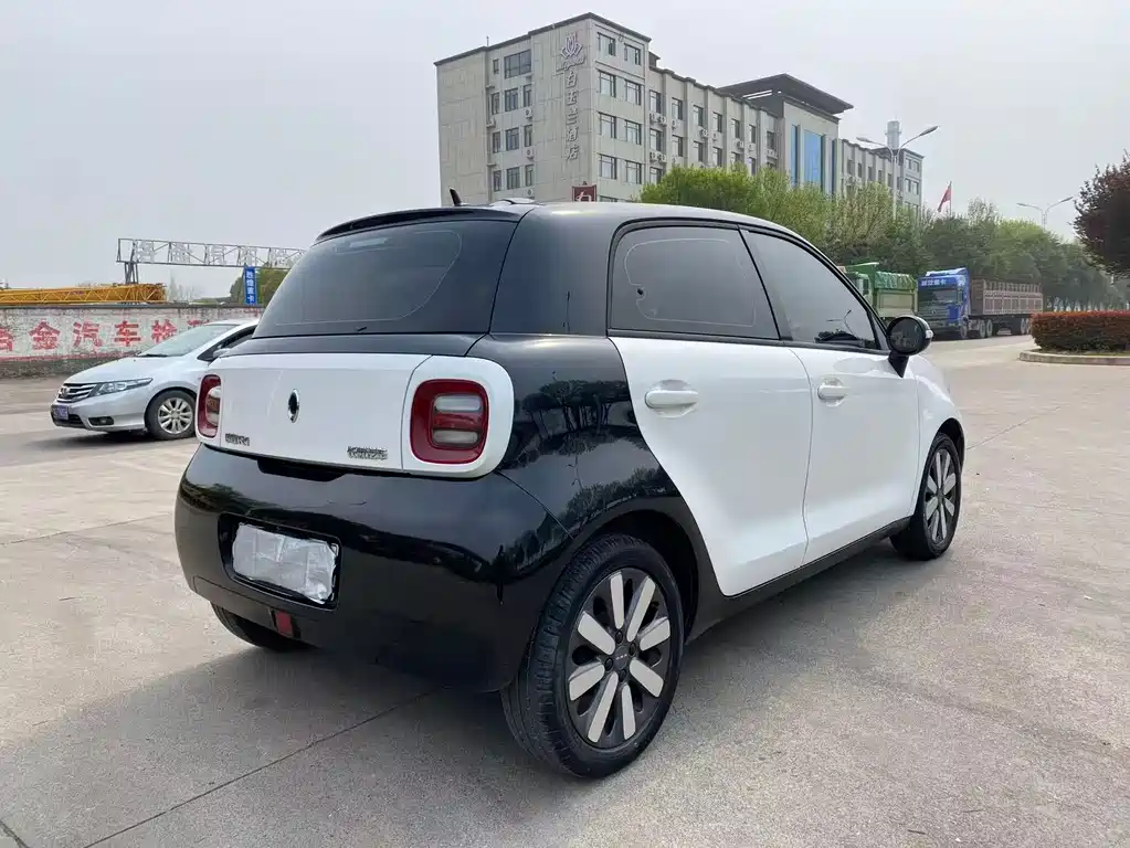 Ora ORA Black Cat 2021 351km Luxury Edition 2021 - thumbnail 8