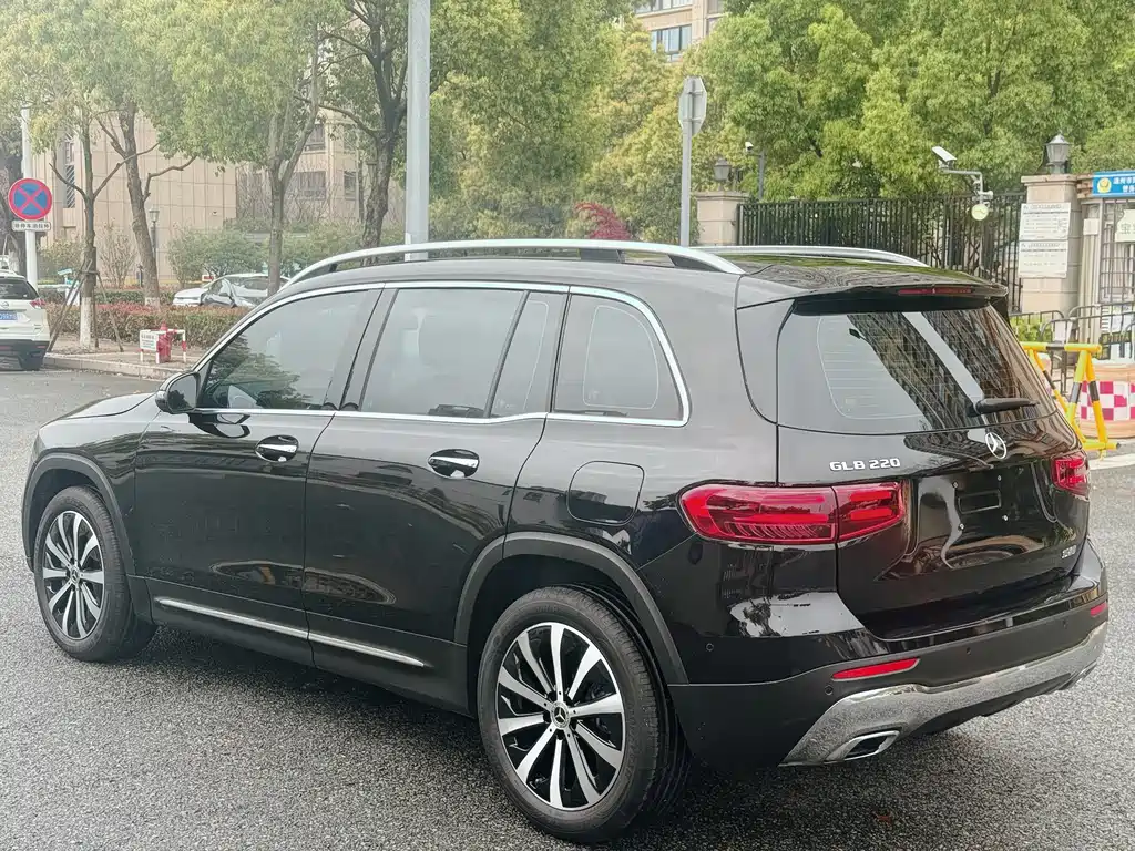 Mercedes-Benz Mercedes-Benz GLB 2025 GLB 220 Style 2025 - thumbnail 5